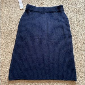 NWT Daily Ritual Medium Sweater Skirt Navy
